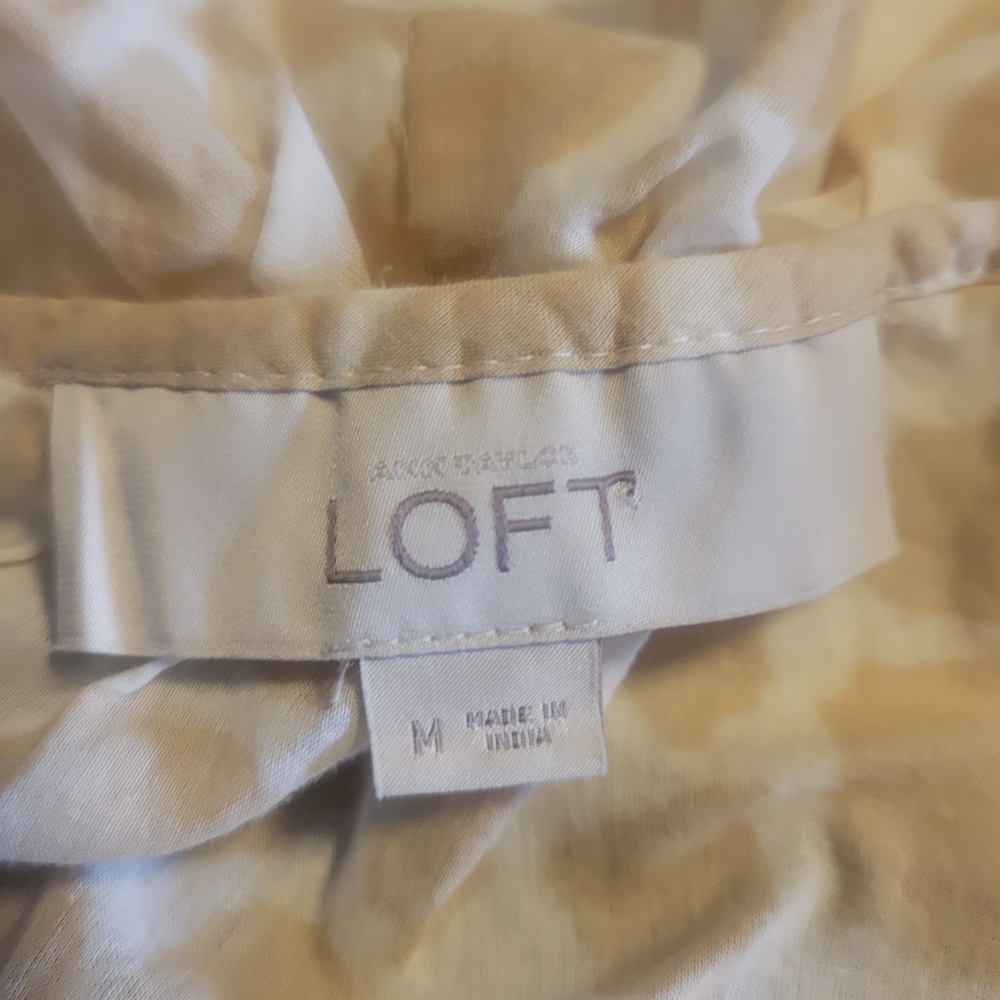 LOFT Beige Patterned Ruffle Blouse - Picture 3 of 3